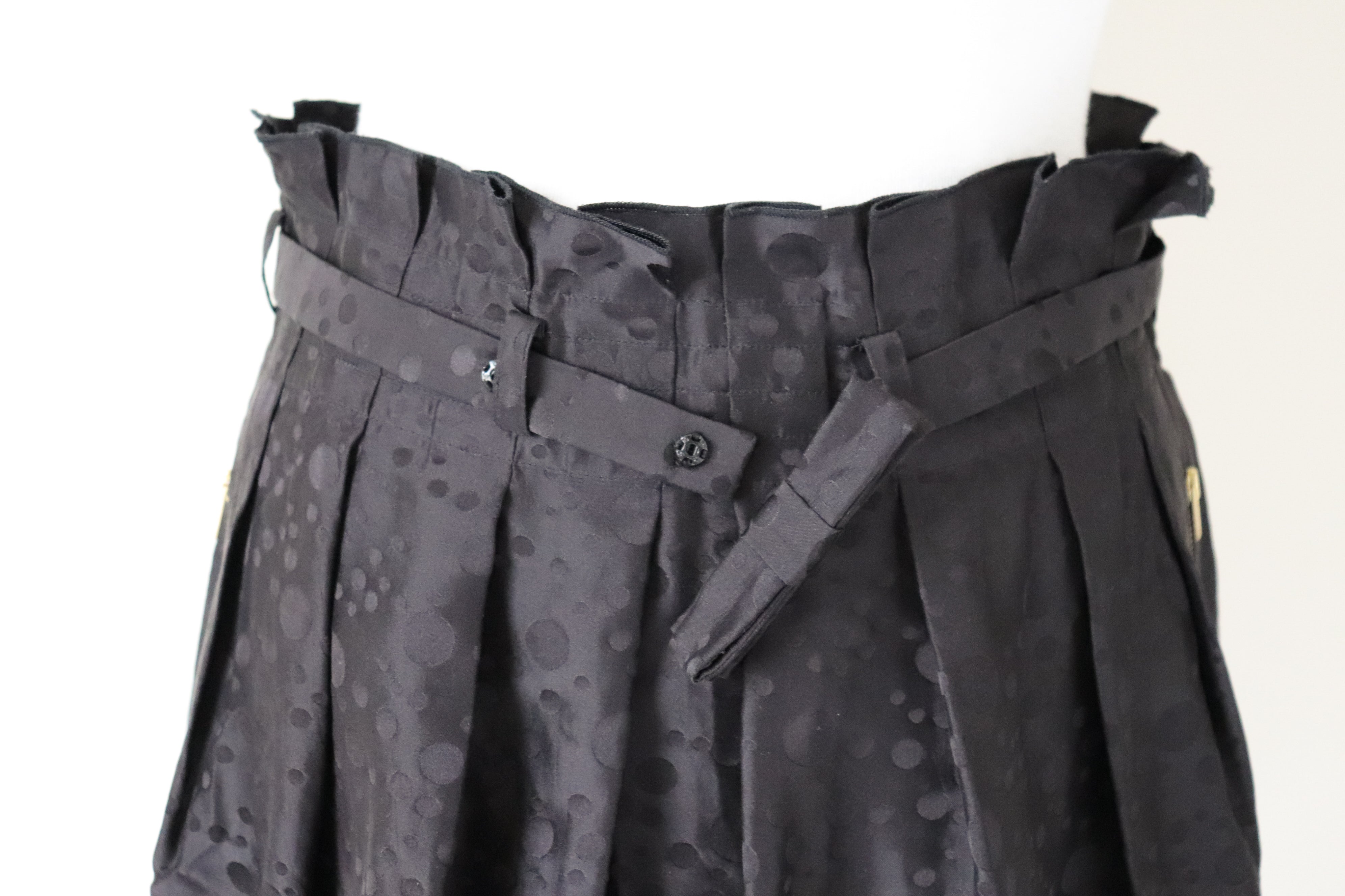 Jaeger Black Silk Mini Skirt - Extra Short - Fit  XS / S - UK 8 / 10