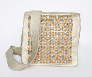 Vintage 1990 Gold Crossbody / Messenger  Bag - Leather - 2-way - Medium / Large
