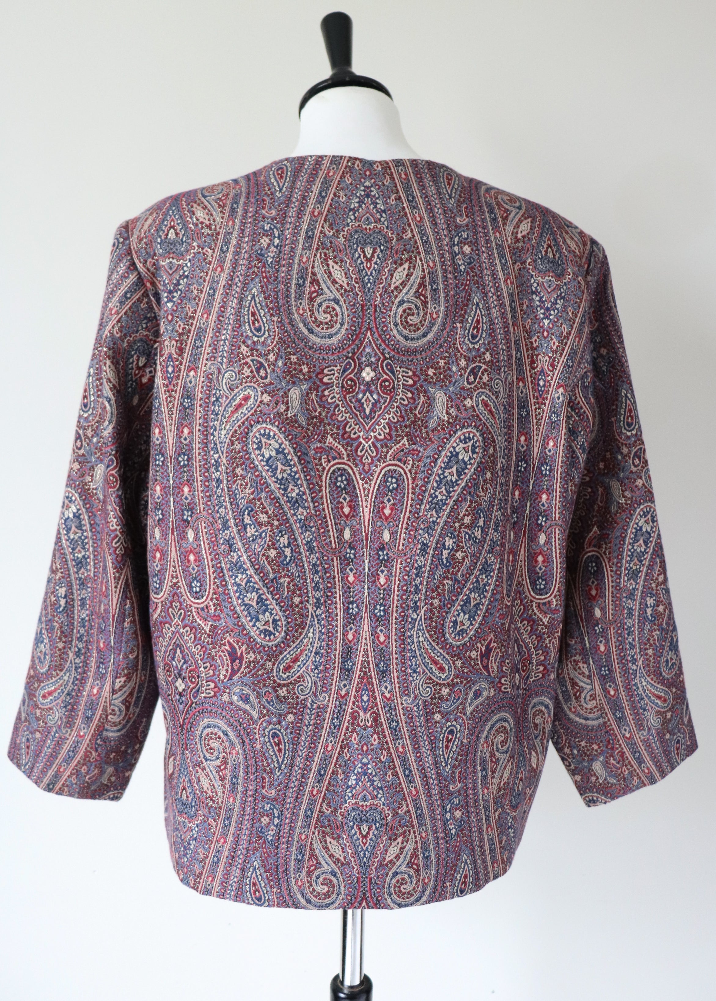 Collarless Vintage Evening Jacket - Lurex Paisley Gold Red - L / XL - UK 14 / 16