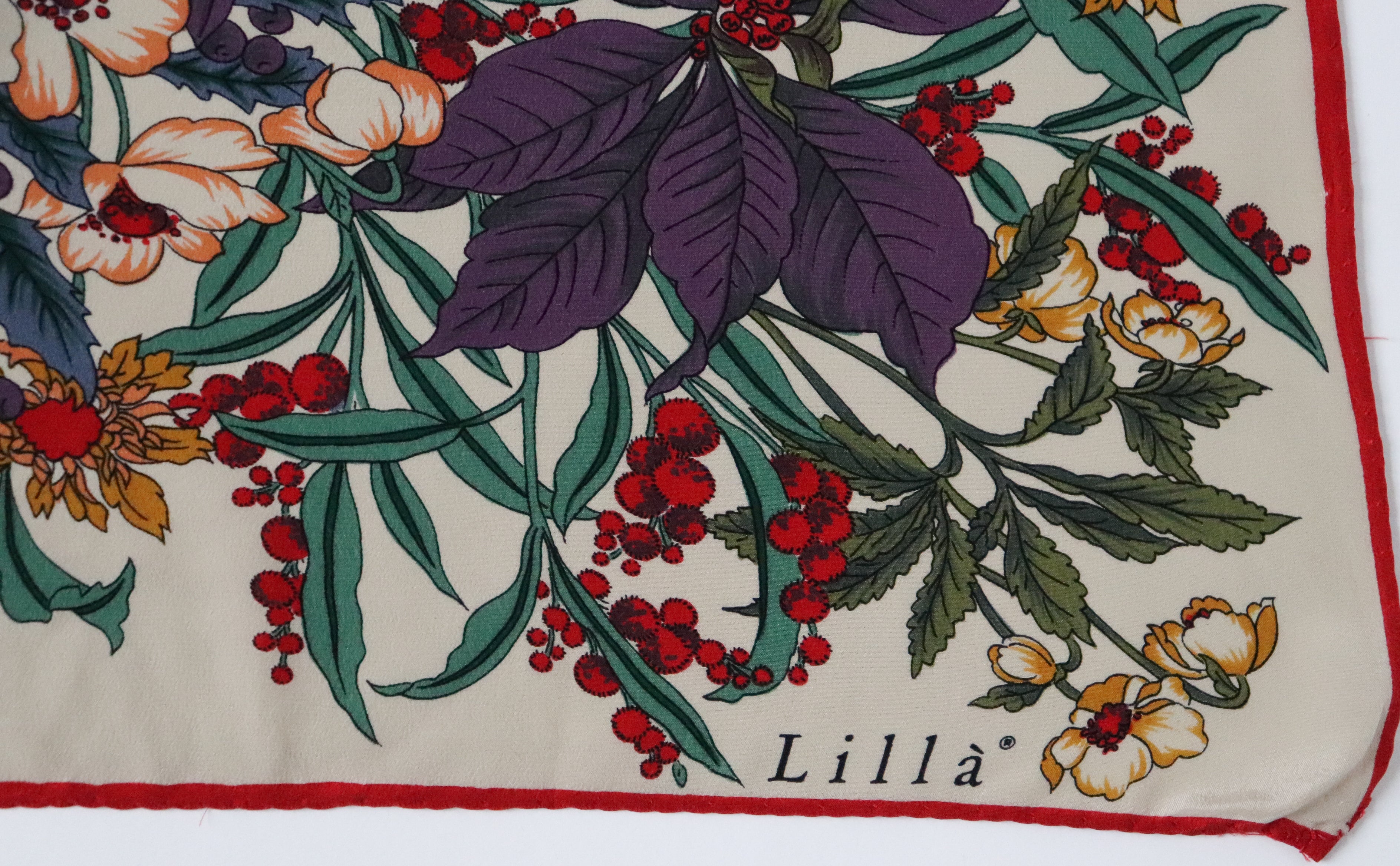 Lilla Winter / Christmas Floral Silk Scarf -  Vintage -  LARGE
