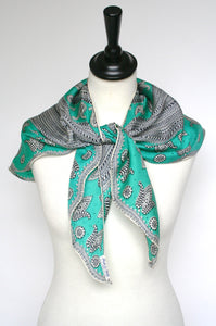 1950s green paisley vintage silk collar scarf - Medium