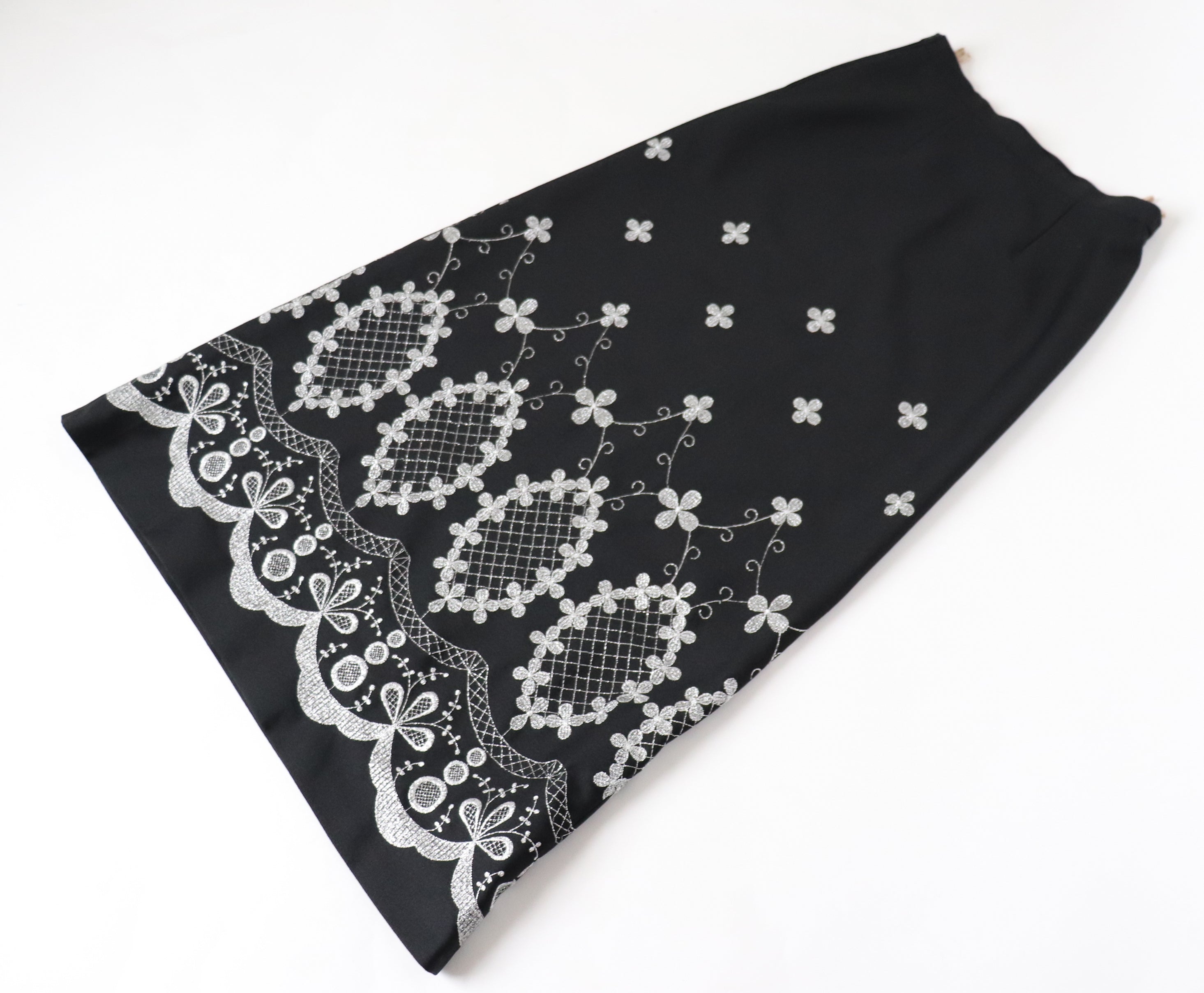 1970s Vintage Maxi Skirt - Black / Silver Embroidery - M / UK 12 Tall