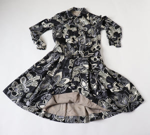 Vintage 1970s Silk Dress - Psychedelic - Black / Cream - Handmade - XS / UK 8