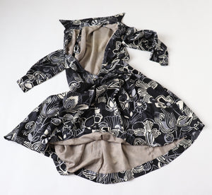 Vintage 1970s Silk Dress - Psychedelic - Black / Cream - Handmade - XS / UK 8