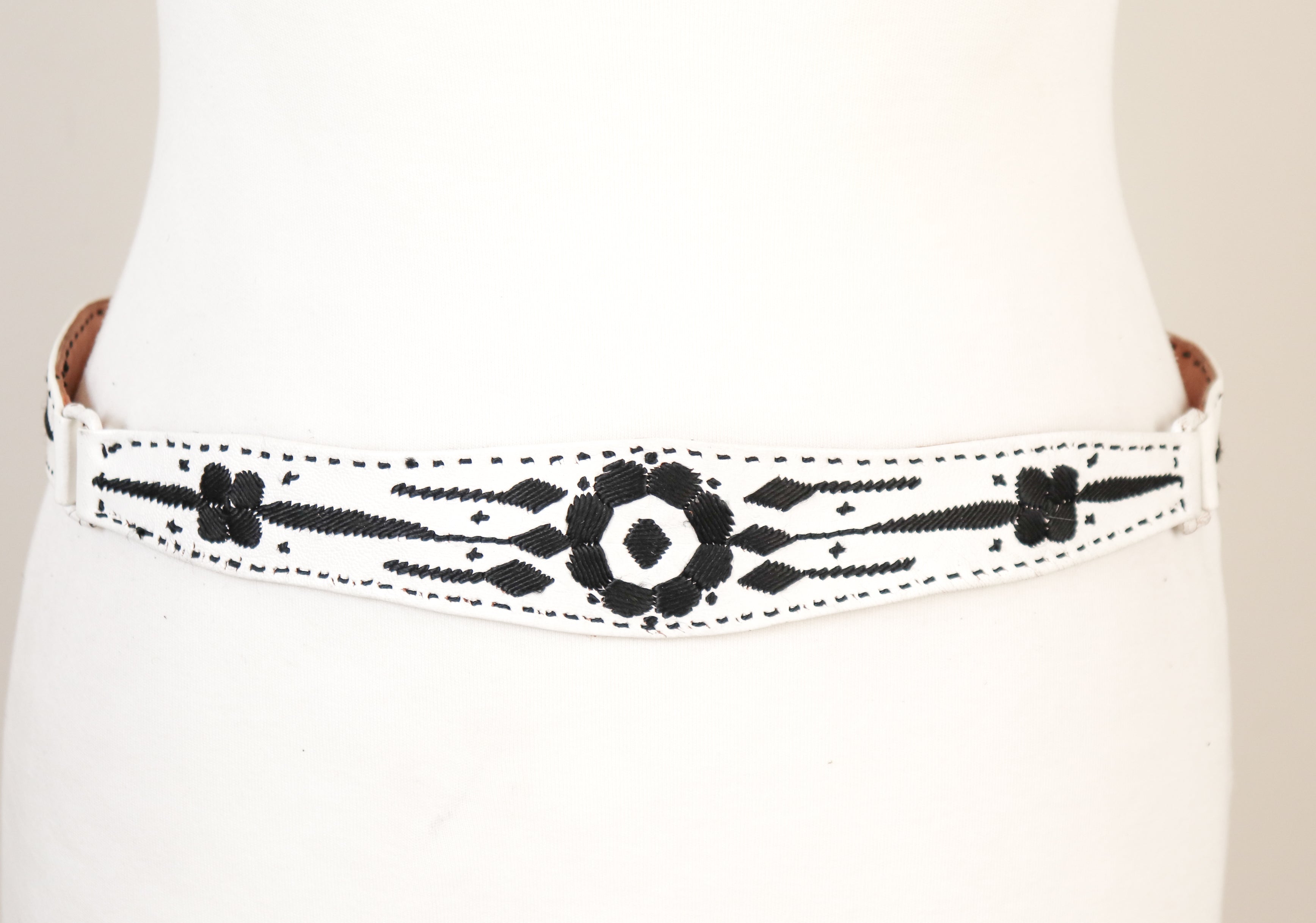 White Leather Handmade Vintage Belt - Black Embroidery - XS / S