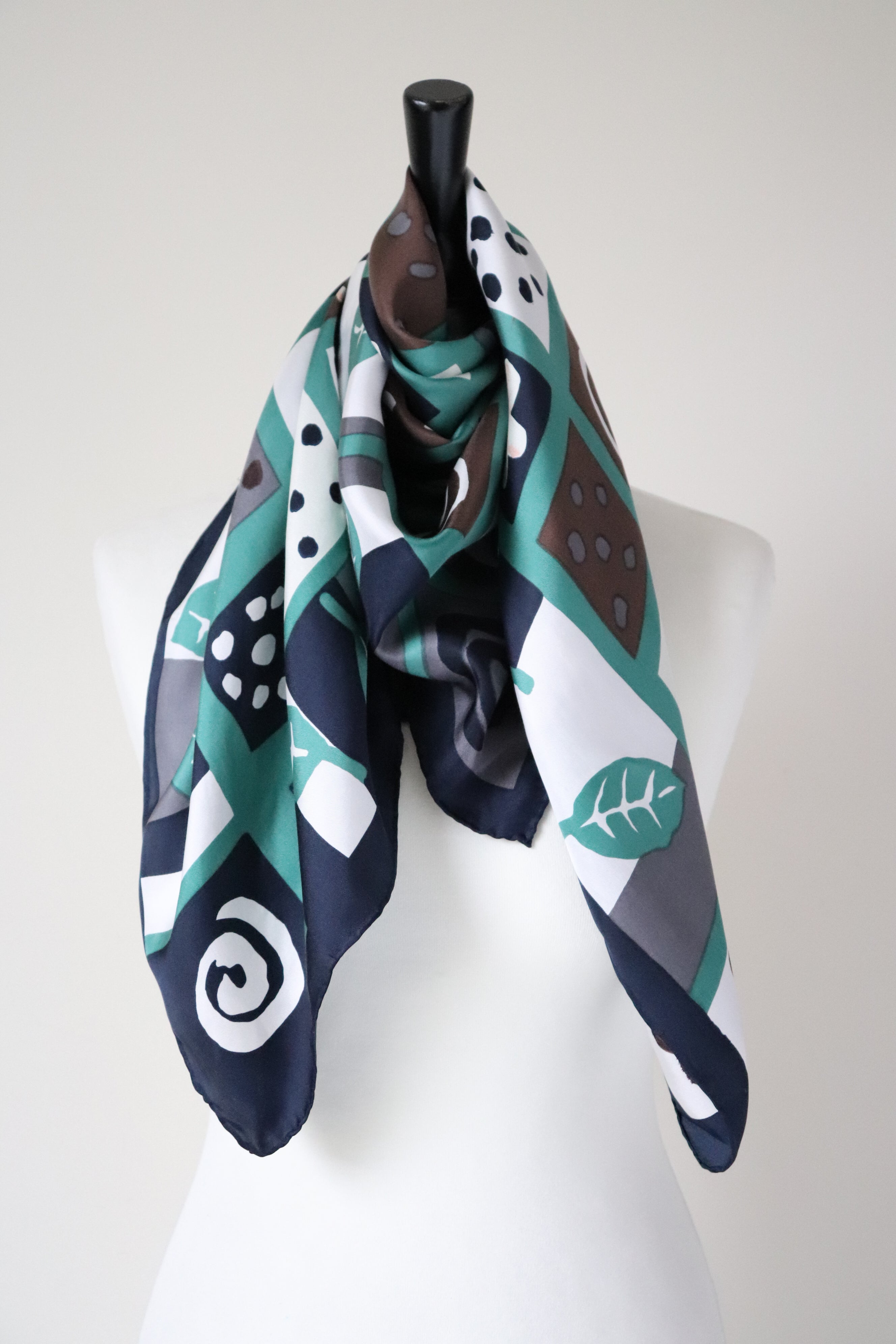 Vintage 1980s Leaf Motif Silk Scarf - Green / Brown - LARGE