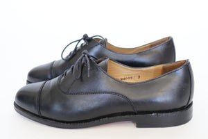 ELGG 1847 Lace Up Black Leather Shoes - Size 5 F (Fit  NARROW UK 5  or 4.5)