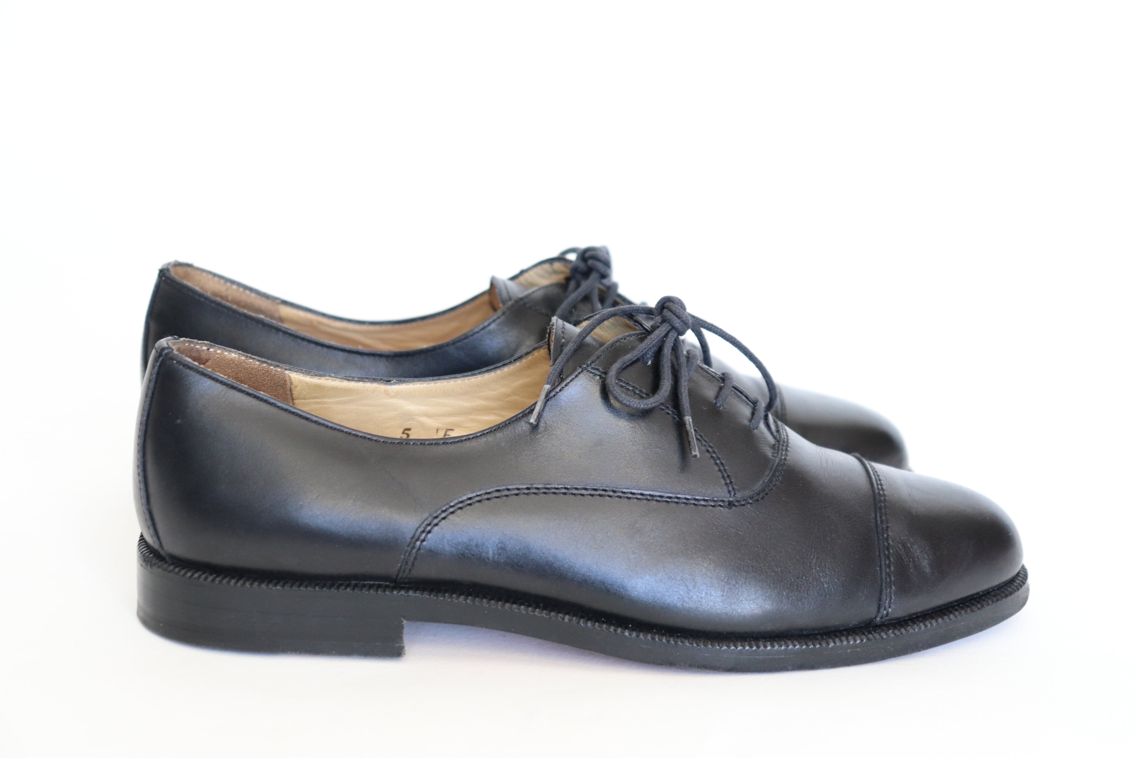 ELGG 1847 Lace Up Black Leather Shoes - Size 5 F (Fit  NARROW UK 5  or 4.5)