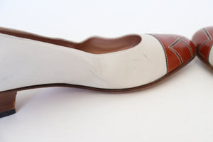 Leather Vintage Cap Toe Pumps - Cream - SchuhSade - Fit  39 / UK 6 NARROW