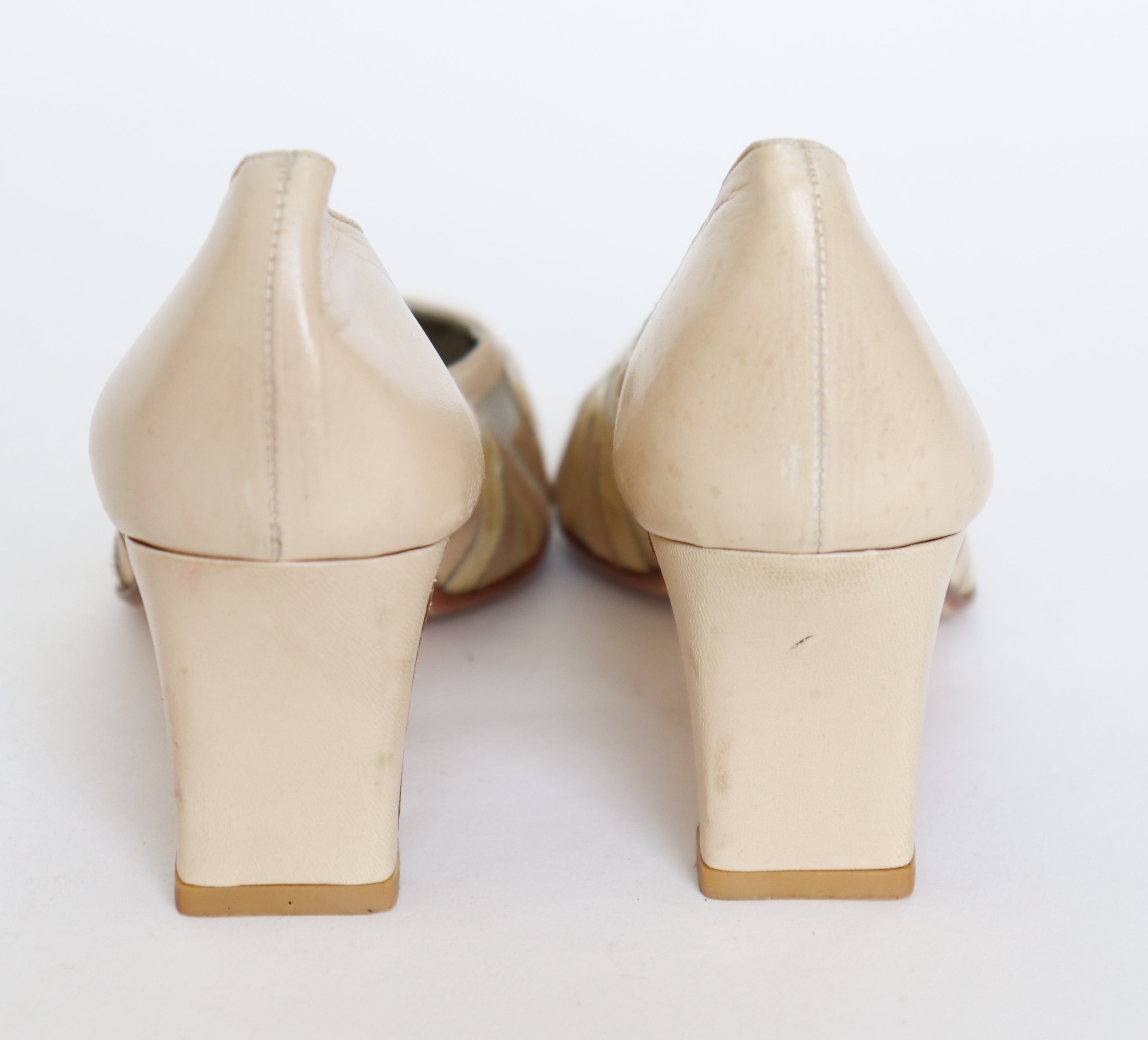 Vintage 80s Leather / Mesh Cream Heel Pumps -  39 / UK 6 (Narrow)