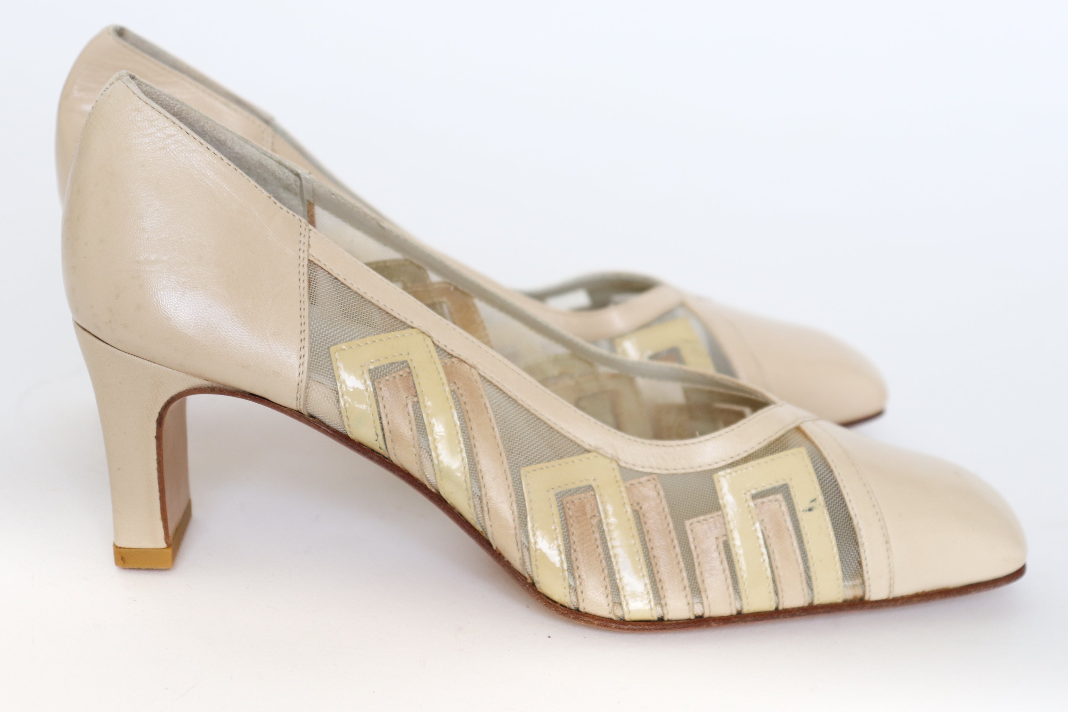 Vintage 80s Leather Mesh Cream Heel Pumps 39 UK 6 Narrow